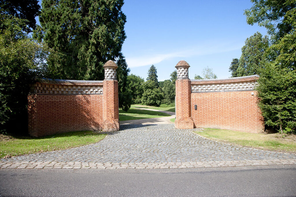 Whimsically extended Victorian Gothic Country House – Stedman Blower